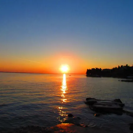 Velvet Гостевой дом 3*