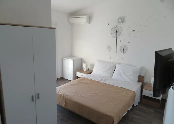 Velvet 게스트하우스 3*